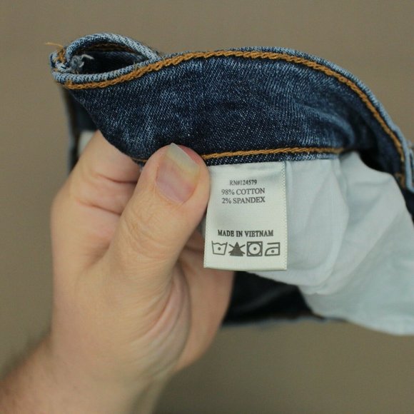 Sneak Peek Mid Rise Vented Crop Jeans Junior's Size 7 Distressed Fray Hem Denim - Picture 9 of 11